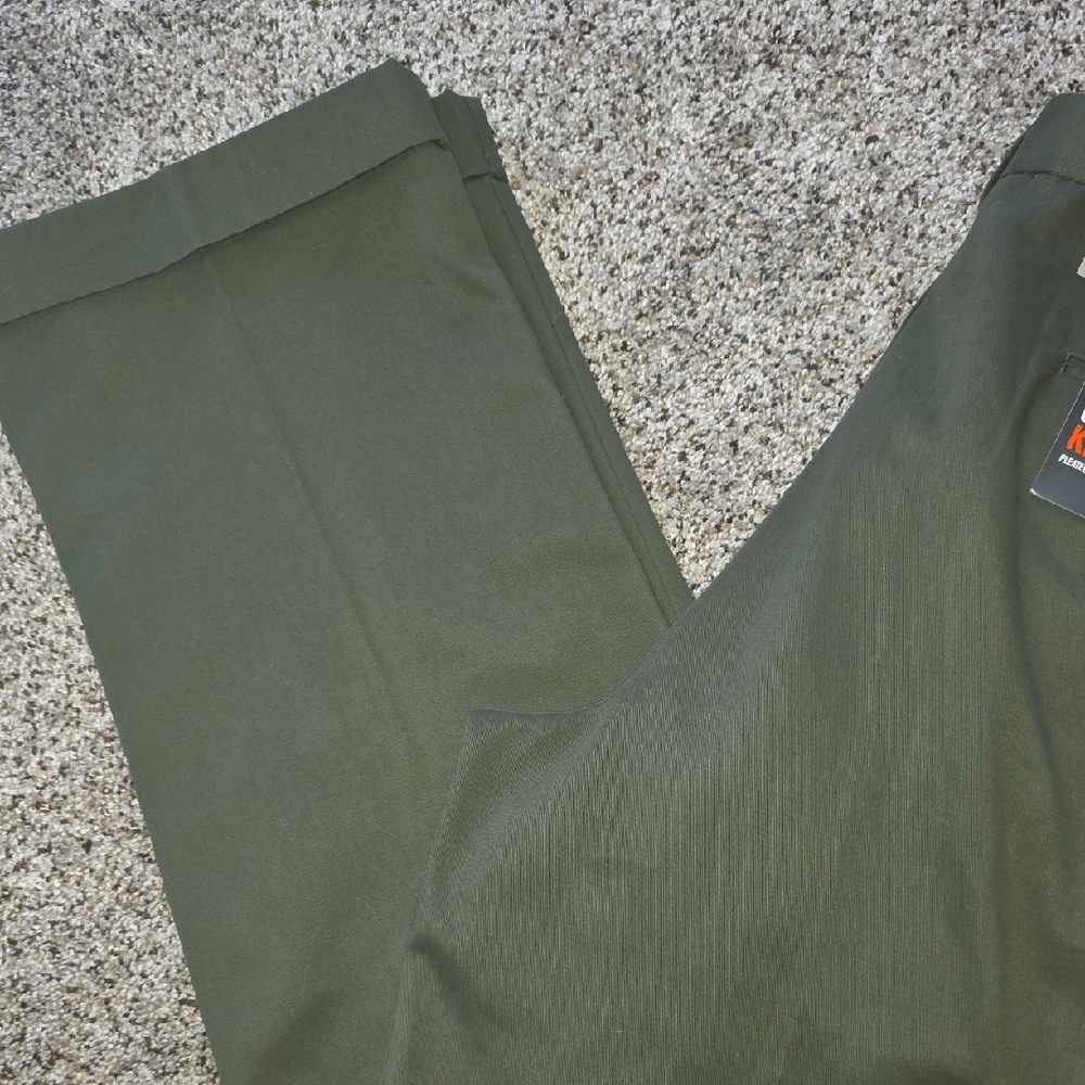 Dockers Men's Chinos - Dark Green - Picture 5 of 7